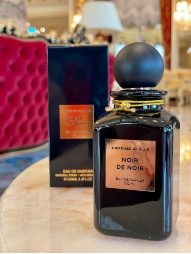 L'INTENSE DE BLUE NOIR DE NOIR (Tom Ford NOIR DE NOIR) arabiški kvepalai